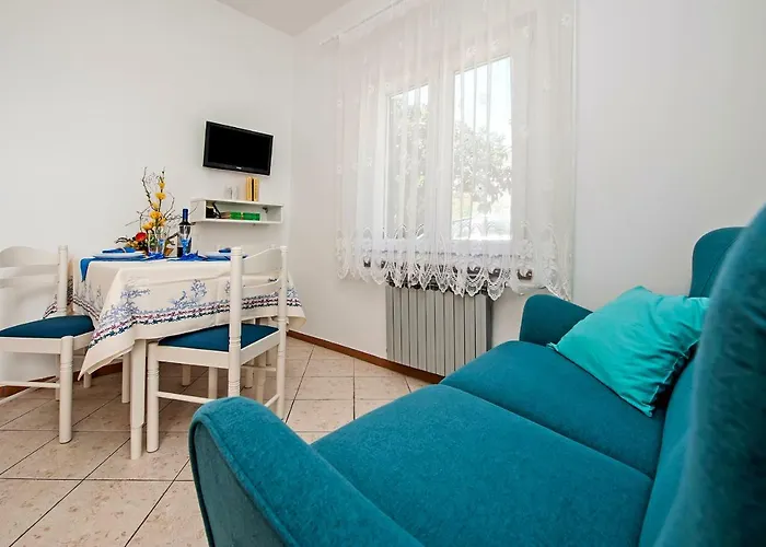 Relax Διαμέρισμα Ρόβινι